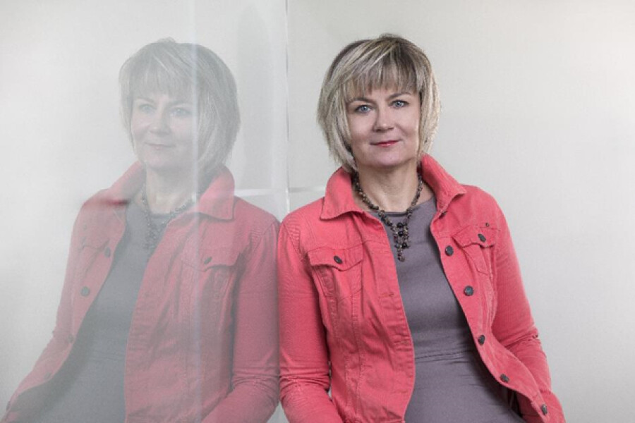 Synergií arteterapie a imaginace k sebelásce a tvořivému řešení životních situací (online)