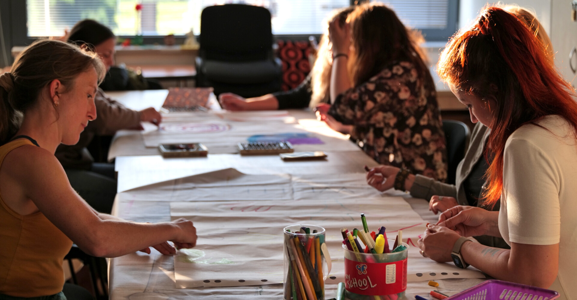 SKUPINOVÁ ARTETERAPIE pro vlastní rozvoj i profesní praxi